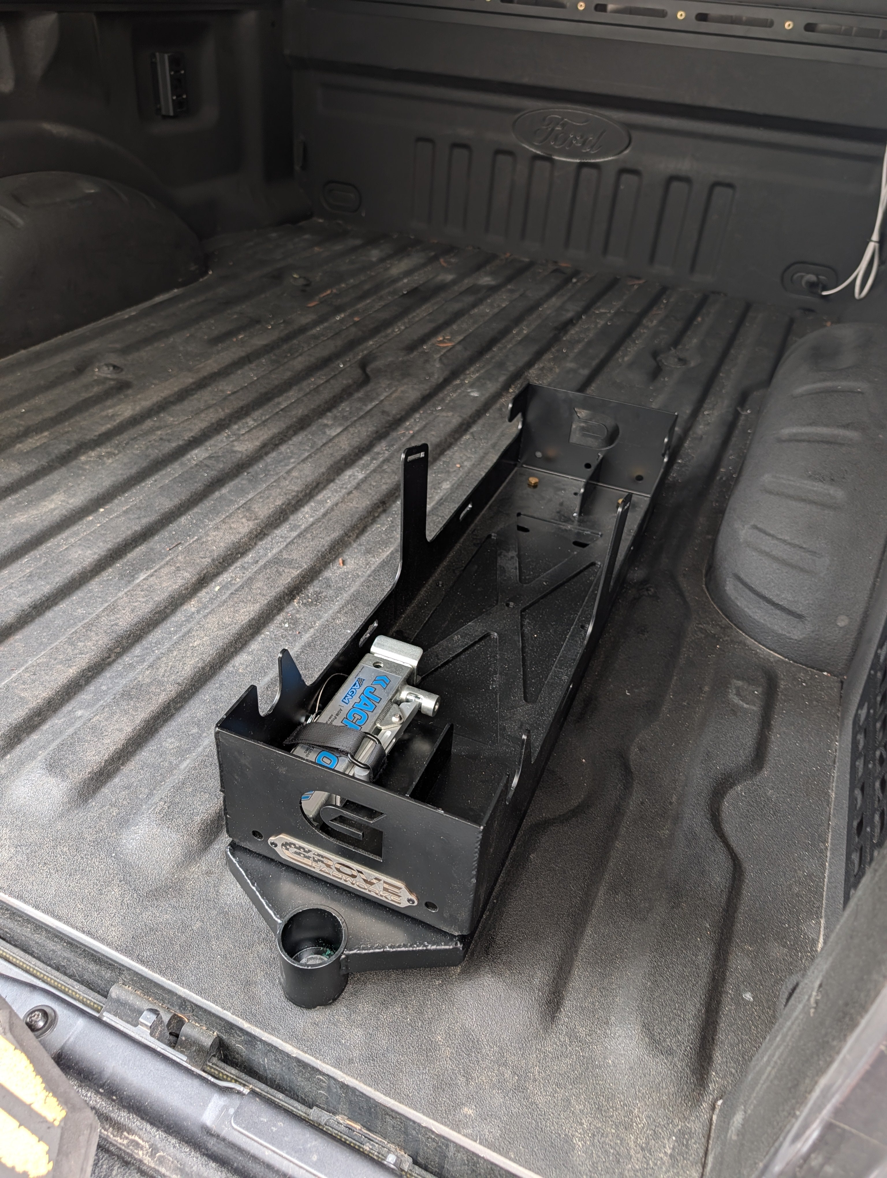17-24 Short Bed Super Duty Direct Bolt In Jack Mount Adapter
