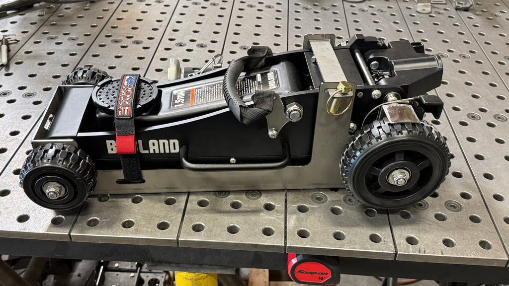 Badland 1.5 ton Off-Road Jack Mount 