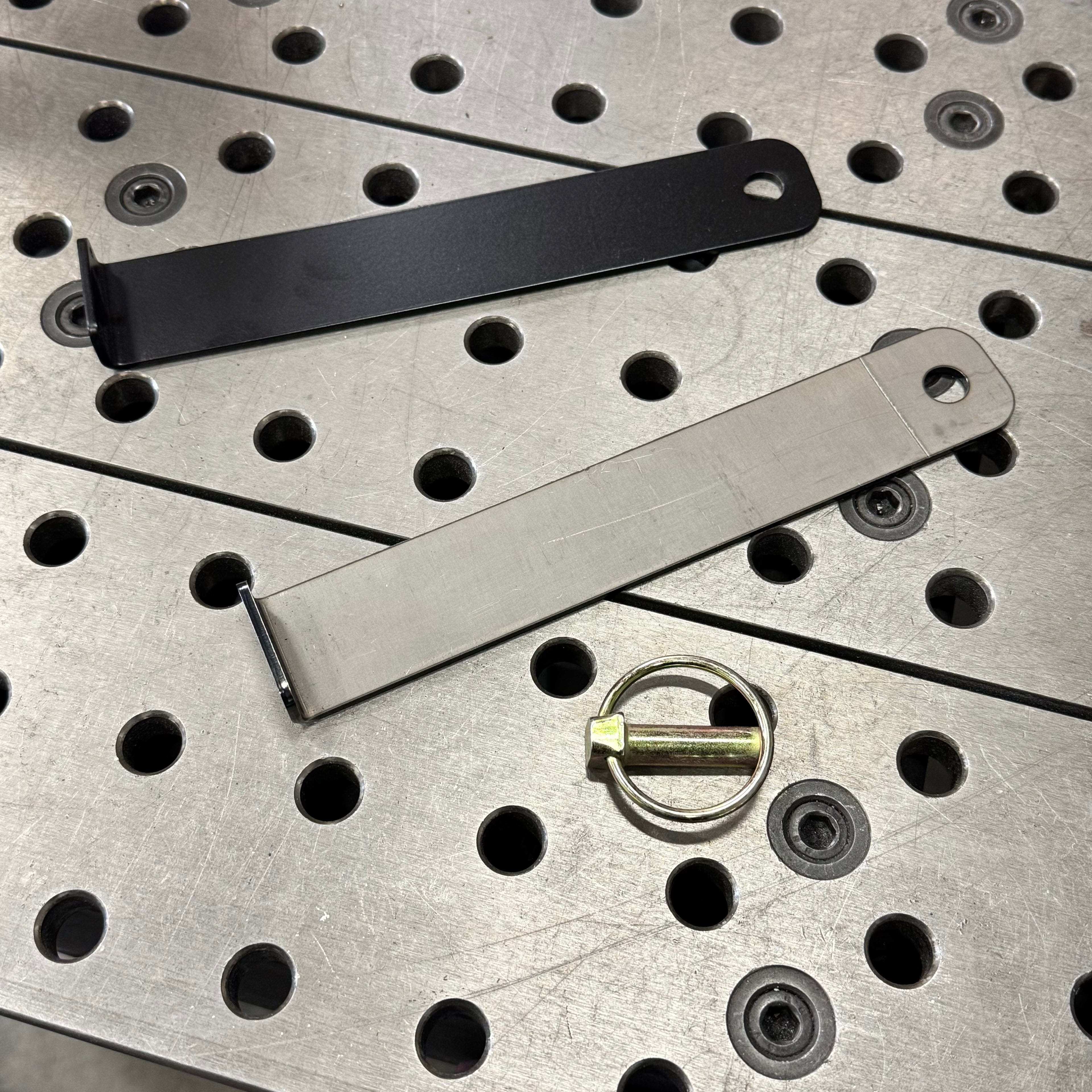 Replacement Retaining Pin For 3 Ton Badland Jack Mount
